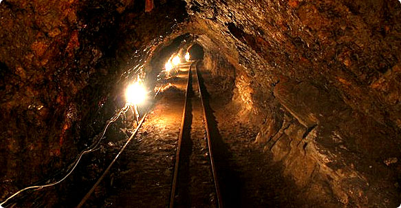 picture of uranium mine